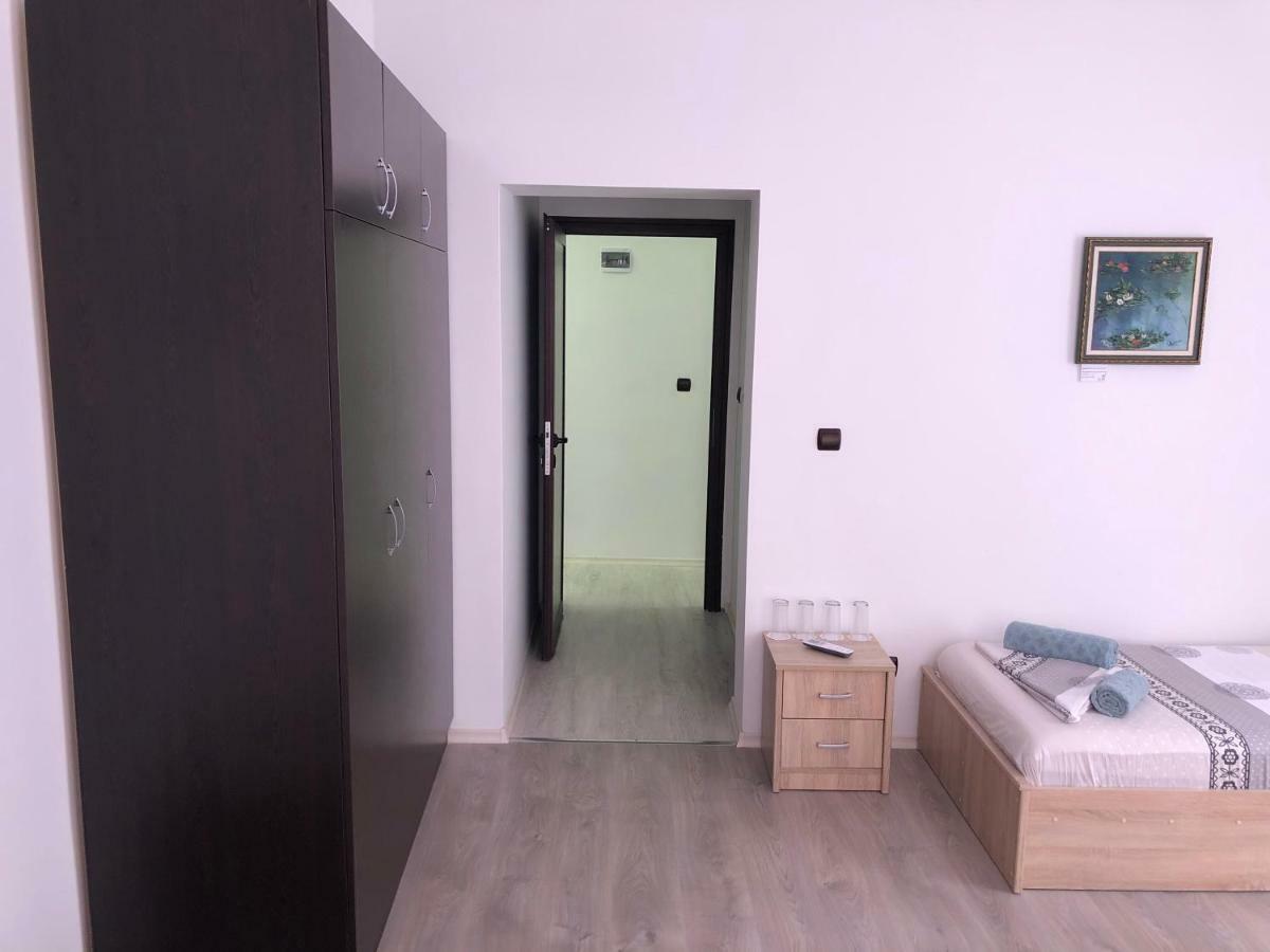 Guest Rooms Opera Plovdiv Ngoại thất bức ảnh