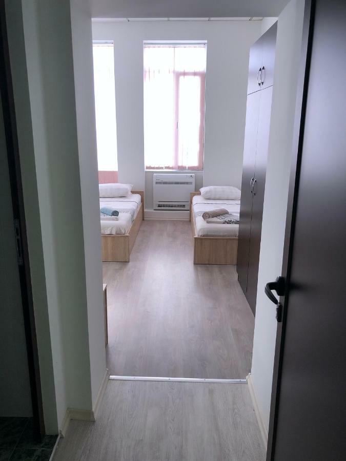 Guest Rooms Opera Plovdiv Ngoại thất bức ảnh