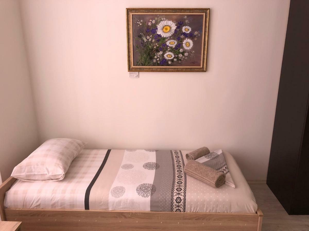 Guest Rooms Opera Plovdiv Ngoại thất bức ảnh