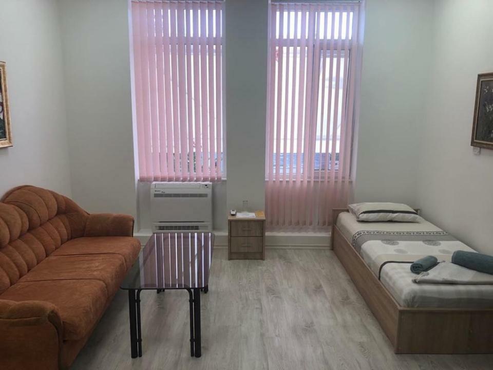Guest Rooms Opera Plovdiv Ngoại thất bức ảnh